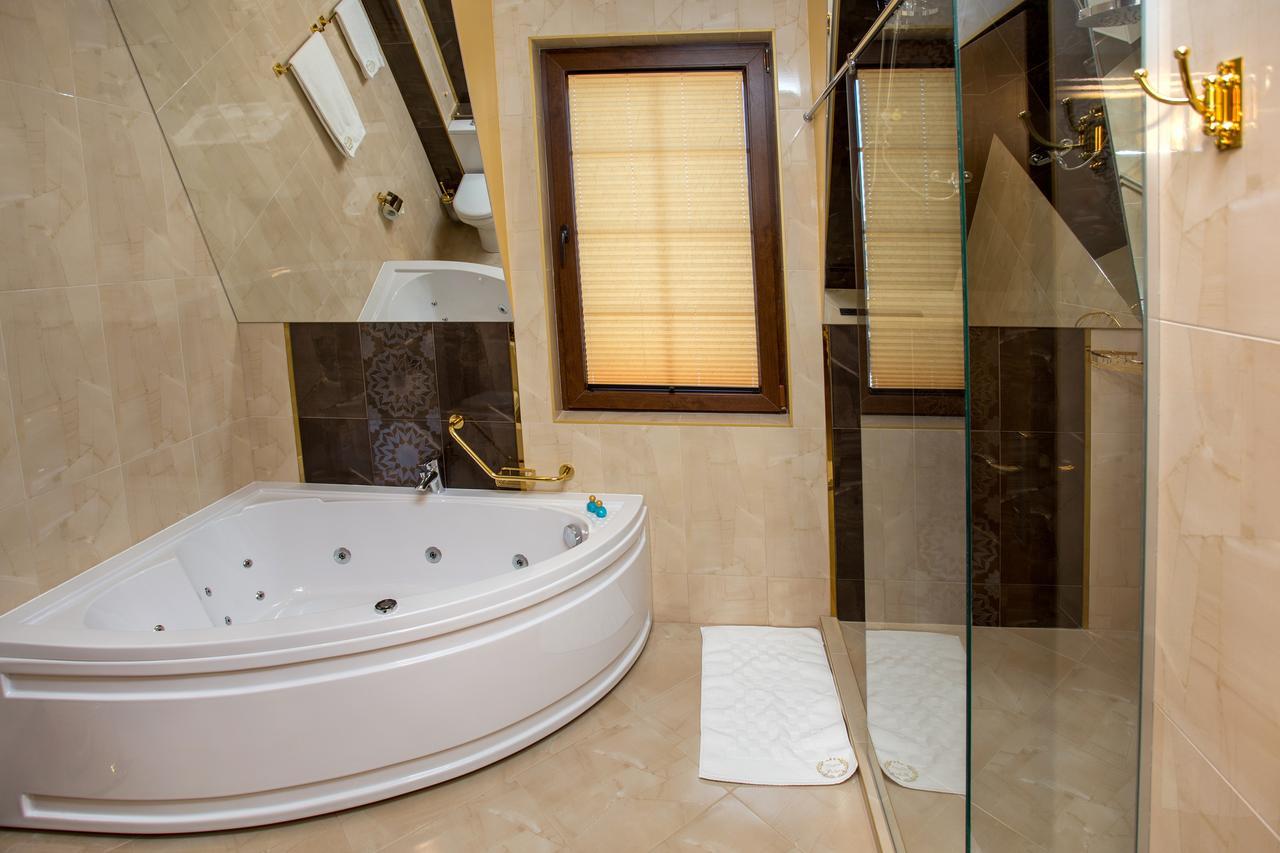 Hotel Green Garden Sumen Kültér fotó