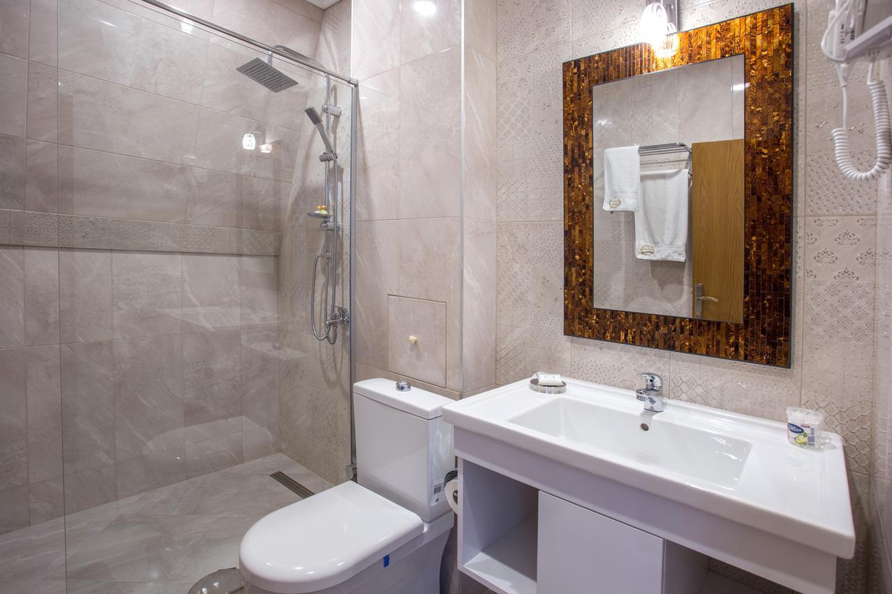 Hotel Green Garden Sumen Kültér fotó